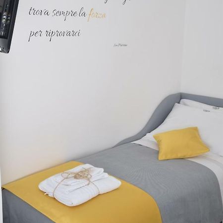 B&B La Veranda Di Gio Torrimpietra Ngoại thất bức ảnh