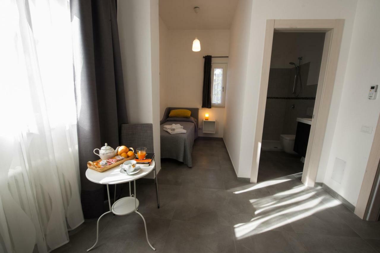 B&B La Veranda Di Gio Torrimpietra Ngoại thất bức ảnh