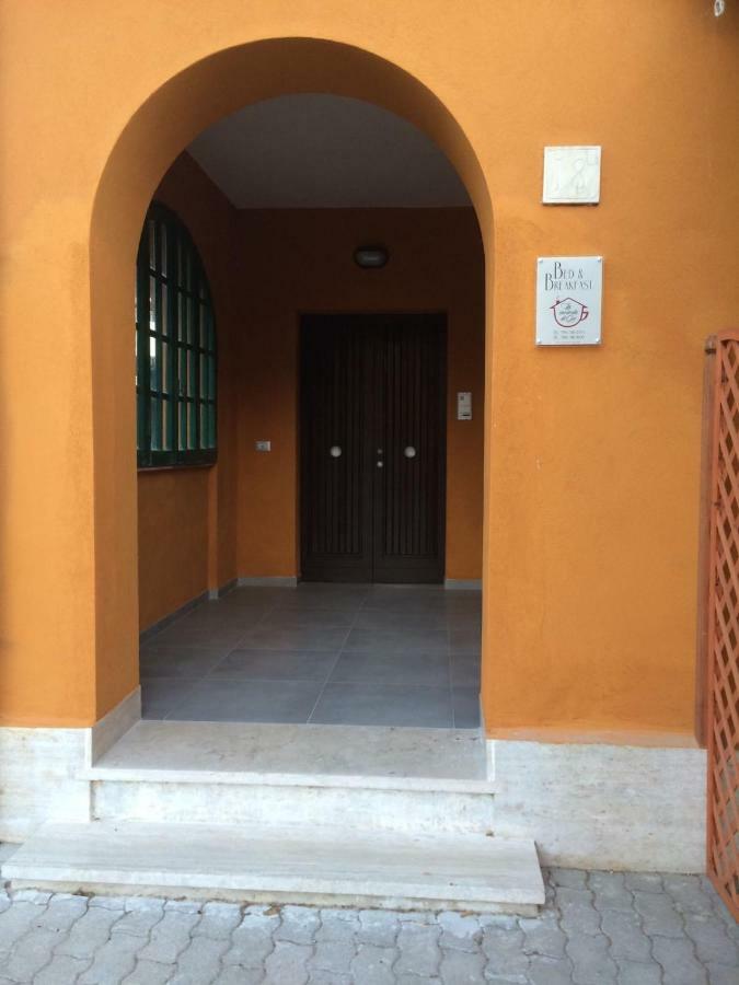 B&B La Veranda Di Gio Torrimpietra Ngoại thất bức ảnh