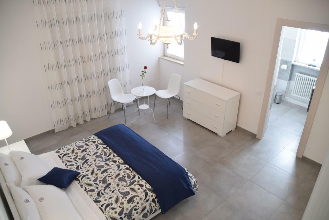 B&B La Veranda Di Gio Torrimpietra Ngoại thất bức ảnh